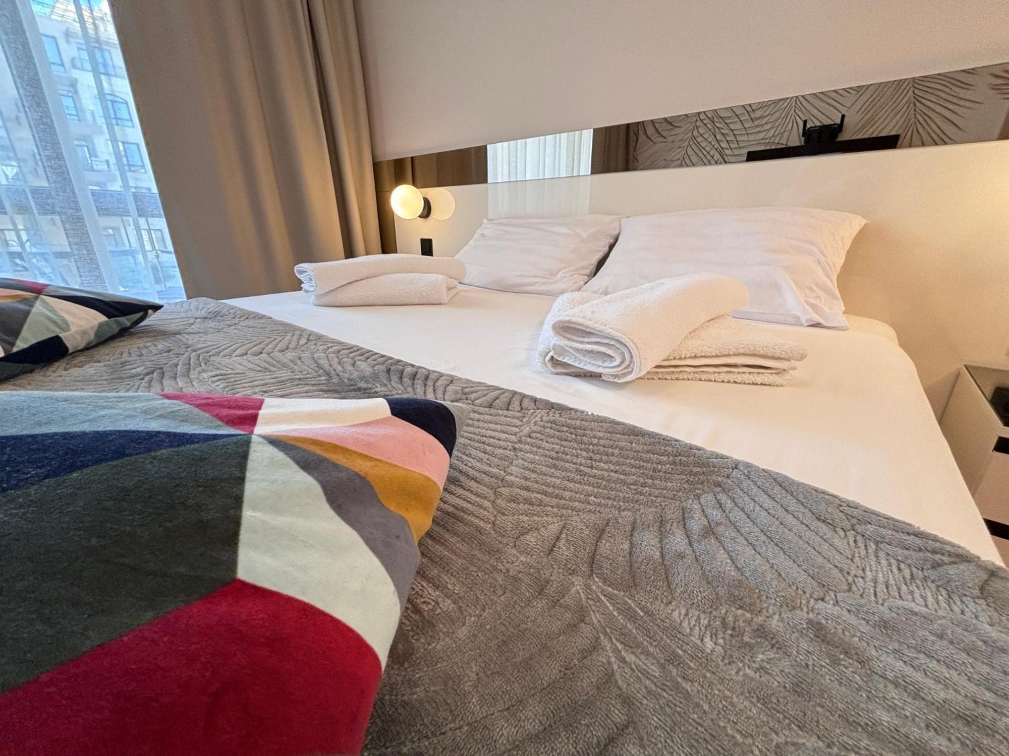 Sorrento - Menada Apartments Свети-Влас Экстерьер фото